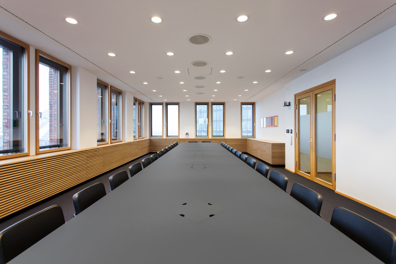 IONDESIGN law firm Morrison Foerster meeting room