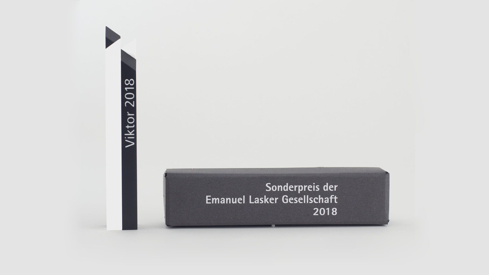 IONDESIGN Berlin ELG Schachtrophaee hero 1