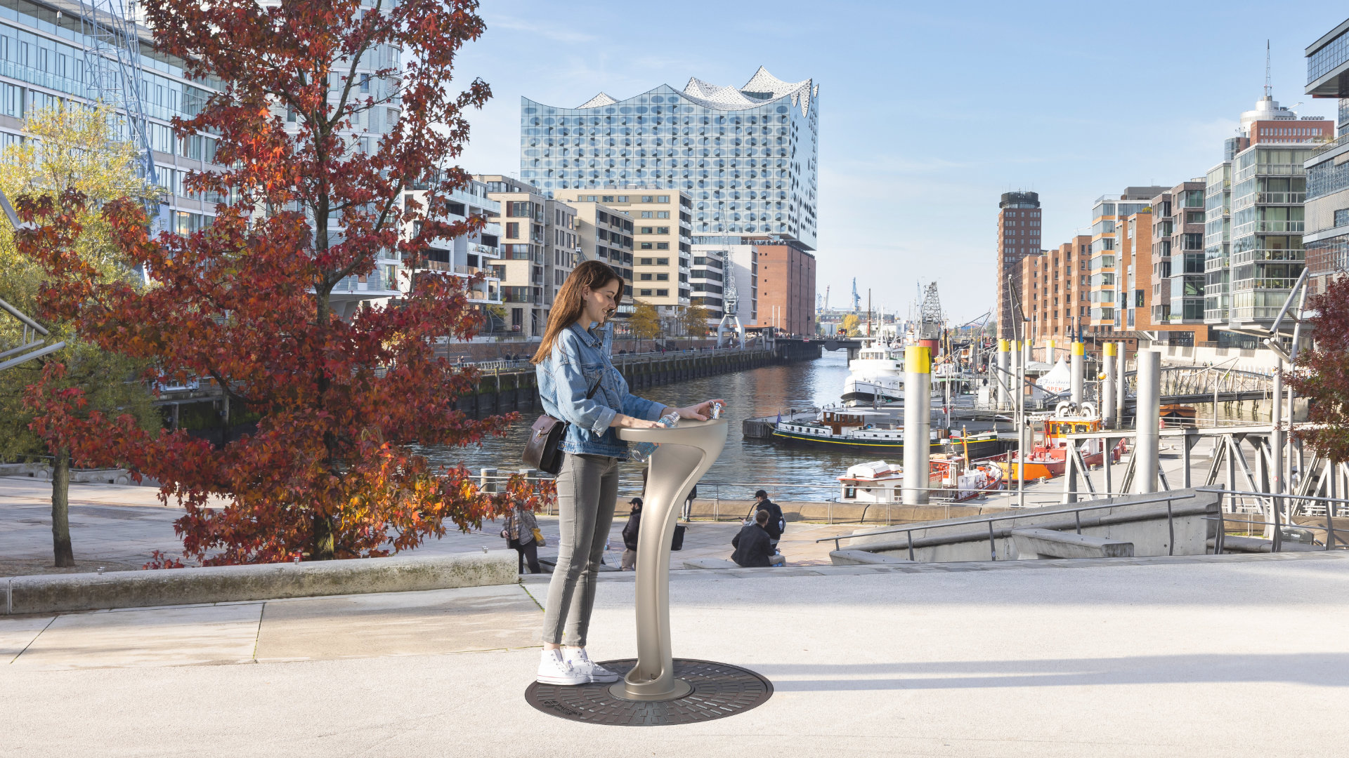 IONDESIGN Trinkbrunnen Fotomontage Hafen Flasche fuellen